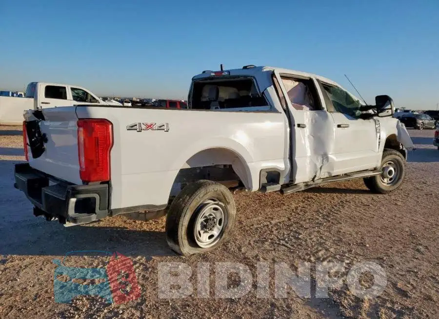 1FT7W2BA8RED81353 Photo# 3