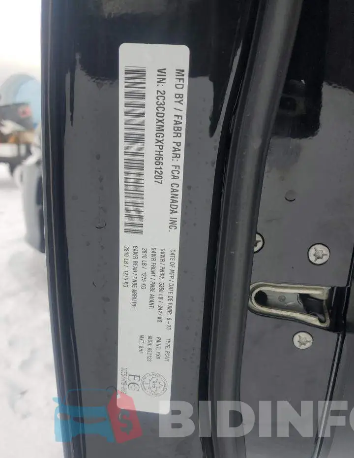 2C3CDXMGXPH661207 Photo# 12