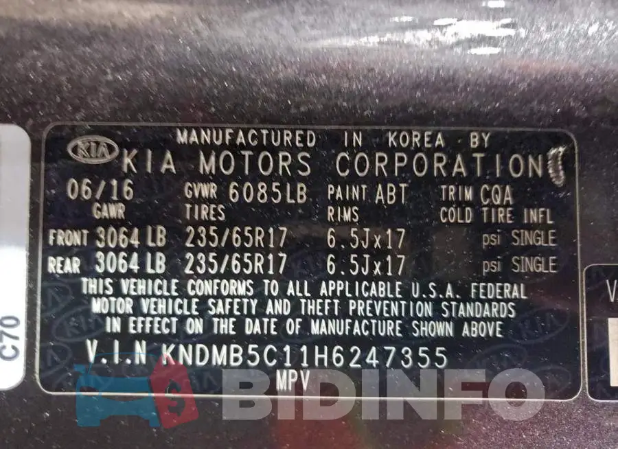 KNDMB5C11H6247355 Photo# 13