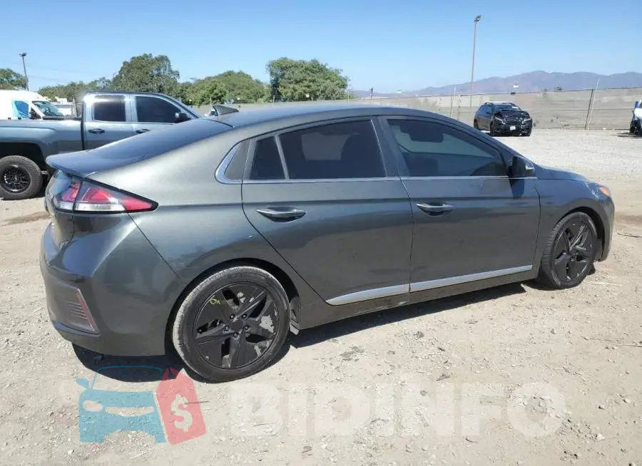 KMHC05LC0MU254740 Photo# 3