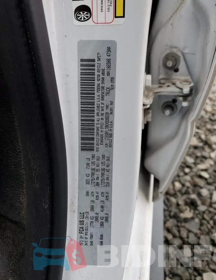 1C6SRFLT8KN599220 Photo# 13
