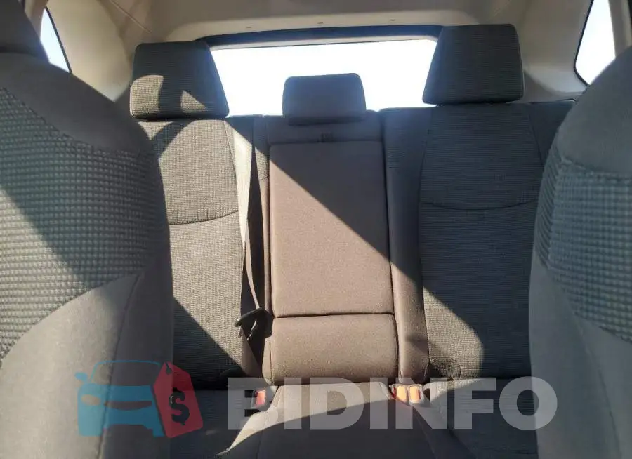 2T3K1RFV8RW308569 Photo# 10