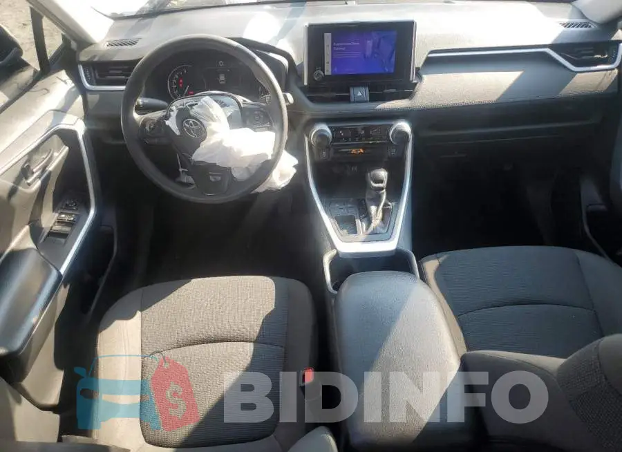 2T3K1RFV8RW308569 Photo# 8