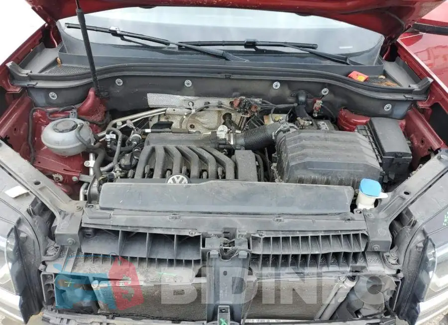 1V2DR2CA1JC523002 Photo# 12
