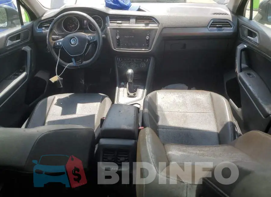 3VV3B7AX8KM127589 Photo# 8