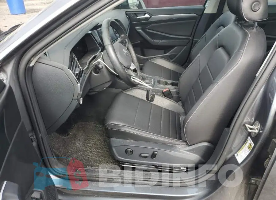 3VW7M7BU6NM034182 Photo# 7