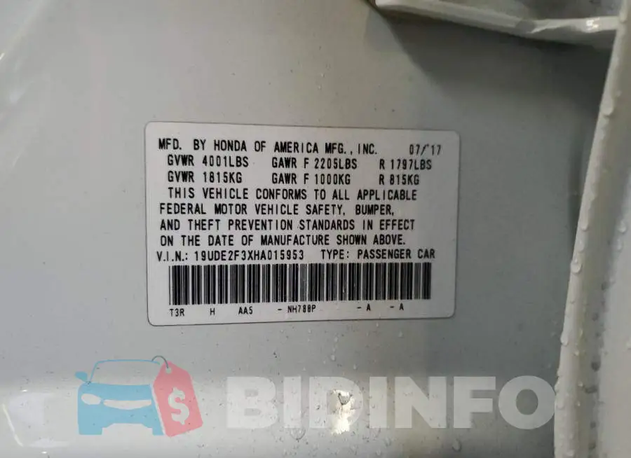 19UDE2F3XHA015953 Photo# 13