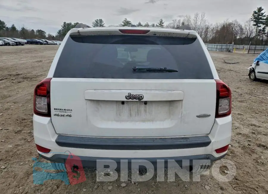 1C4NJDEB6GD674449 Photo# 6