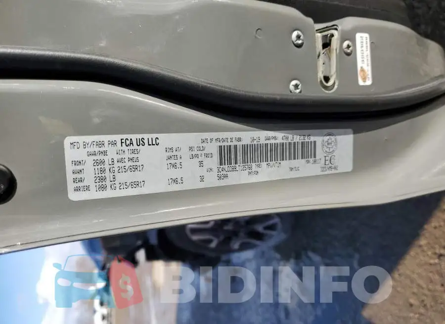 3C4NJDDB9LT125768 Photo# 12