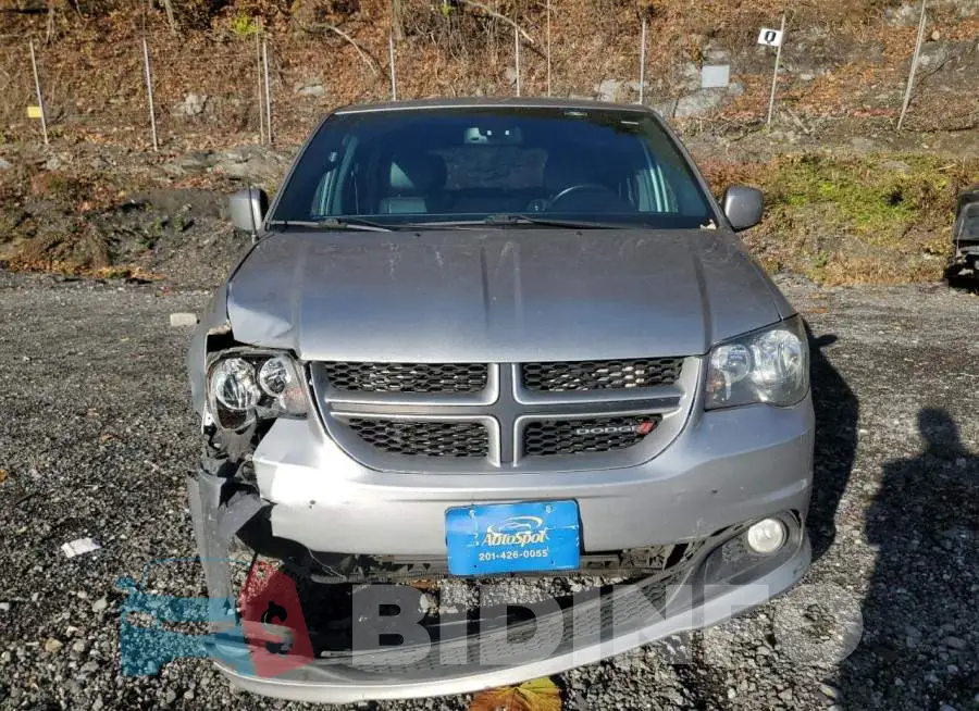 2C4RDGEG5KR764199 Photo# 5