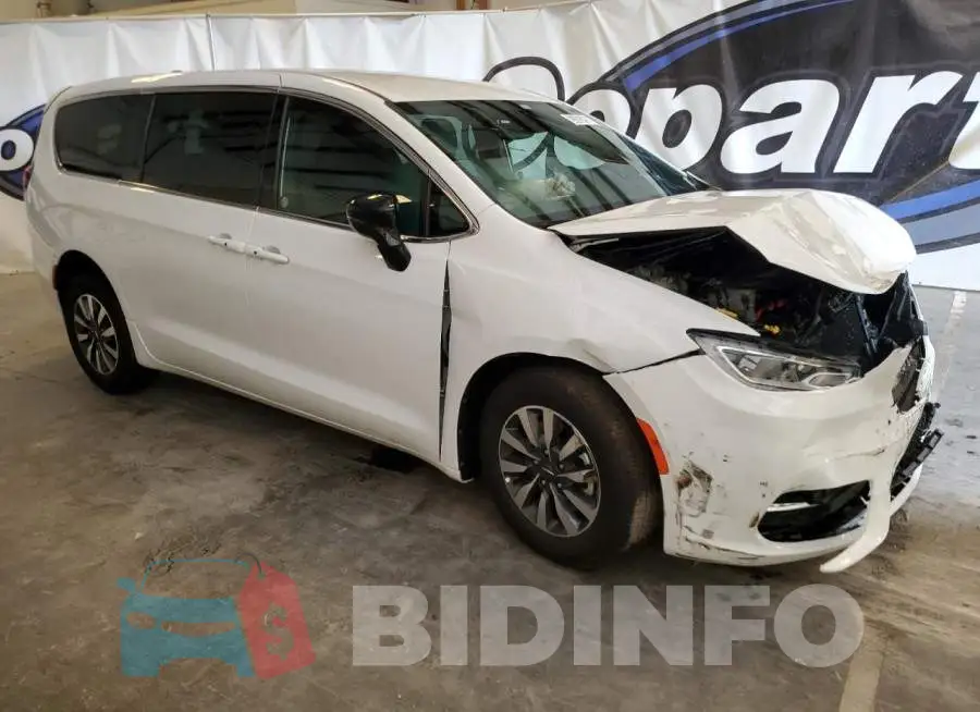 2C4RC1S78SR575714 Photo# 4