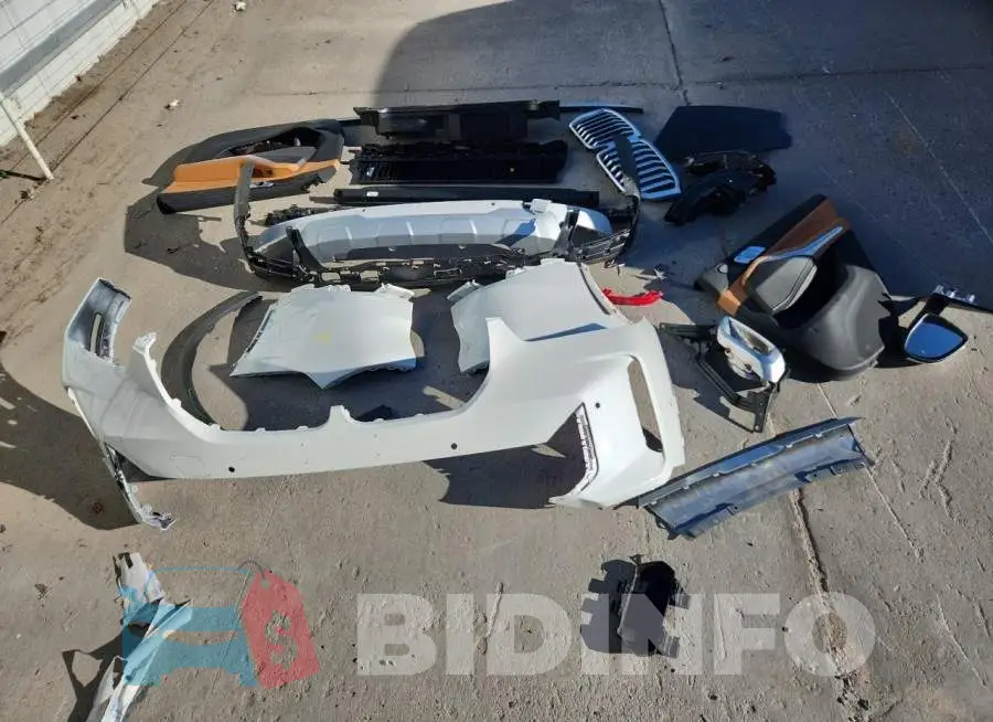 5UX43EU04S9Z29217 Photo# 13