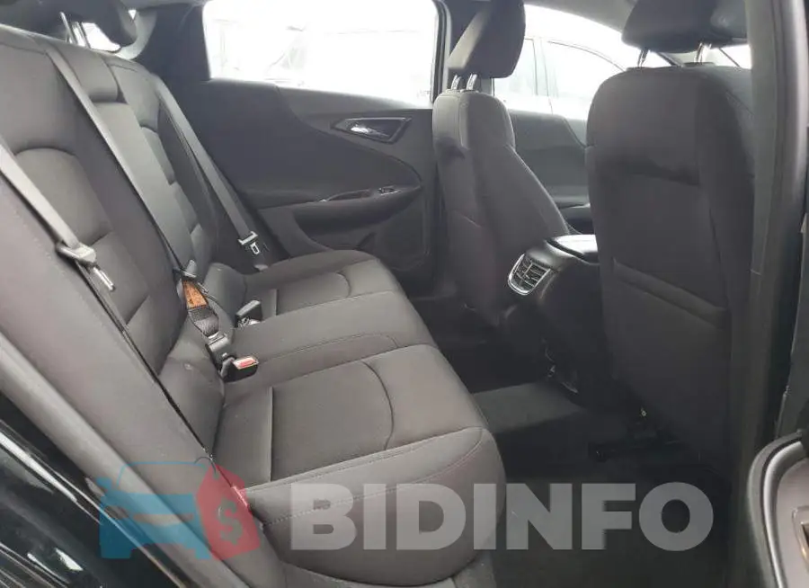 1G1ZD5ST0PF252489 Photo# 10