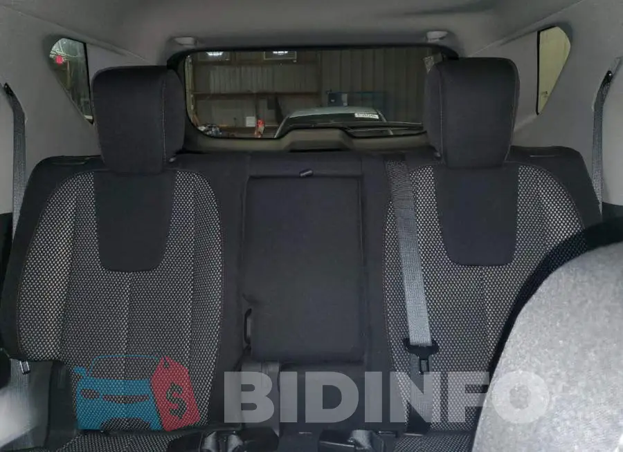 2GNFLFE33G6320199 Photo# 10