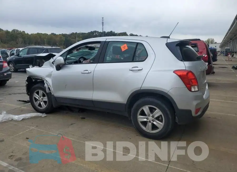 KL7CJNSB5JB722587 Photo# 2
