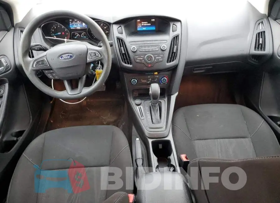 1FADP3F29JL255596 Photo# 8