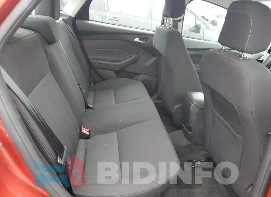 1FADP3F29JL255596 Photo# 10