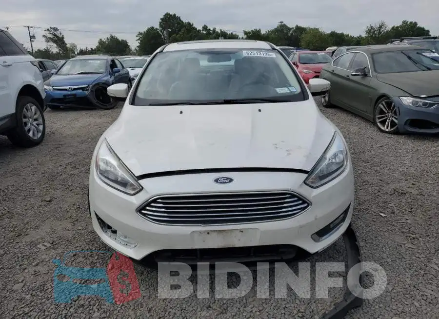 1FADP3J23JL280968 Photo# 5