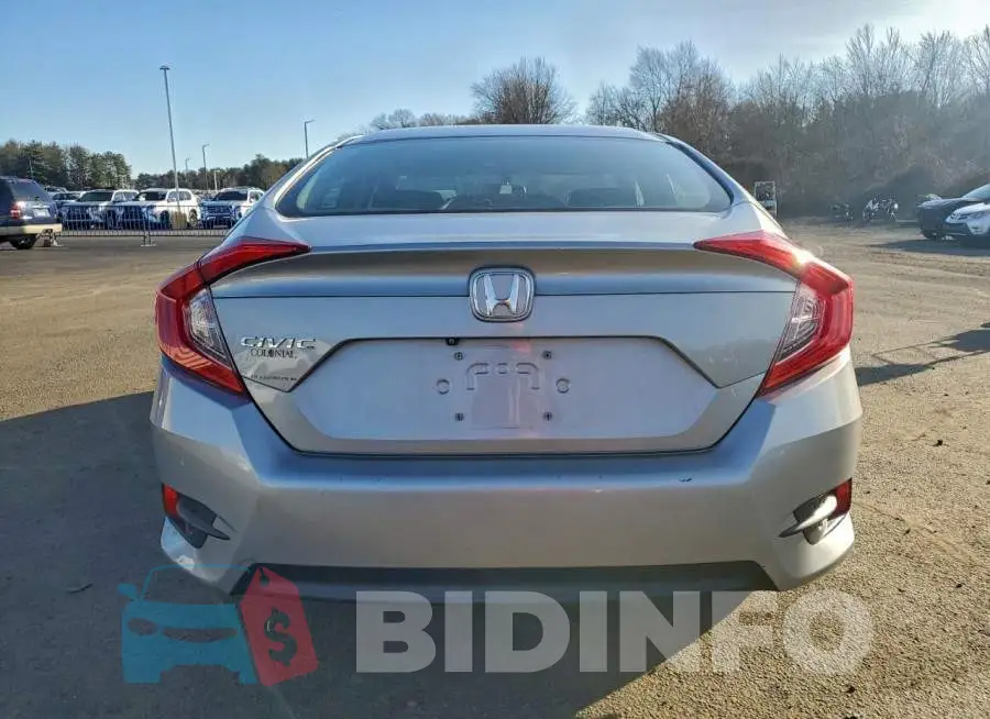 19XFC2F55HE230037 Photo# 6