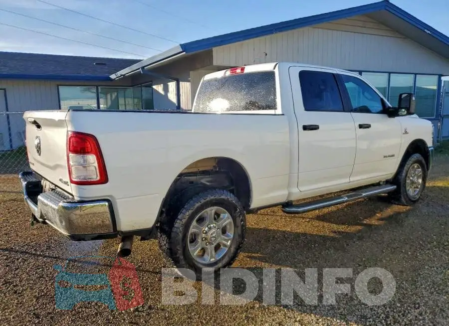 3C6UR5DL9RG291428 Photo# 3