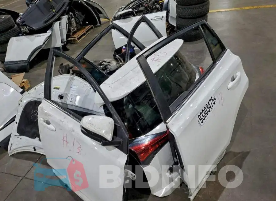 2T3BFREV8HW655837 Photo# 7