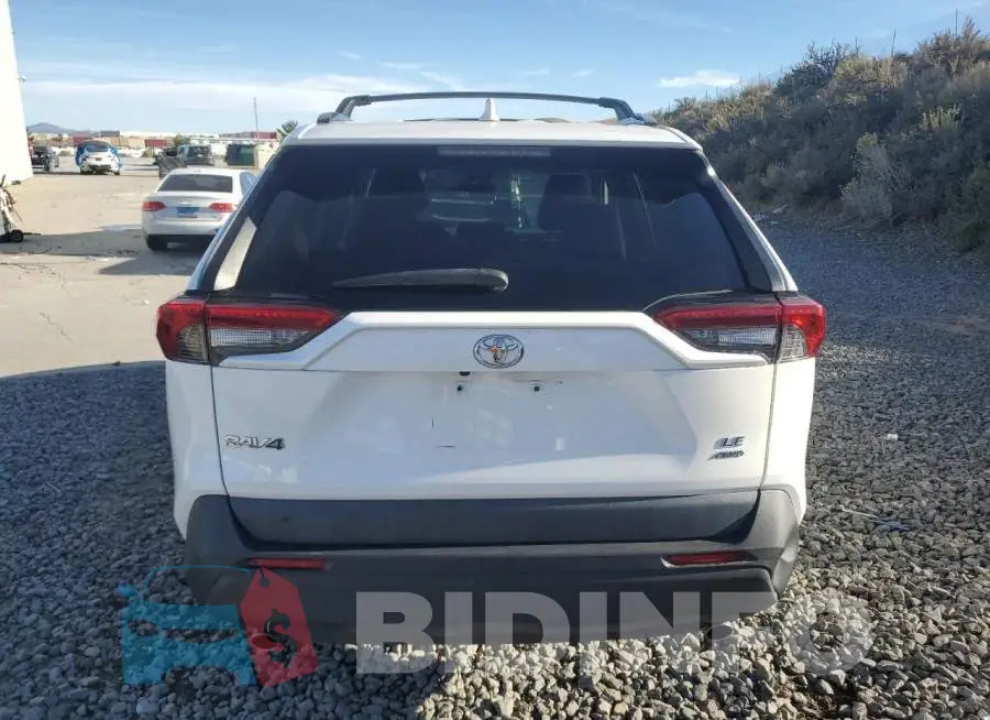 2T3F1RFV8KW080175 Photo# 6