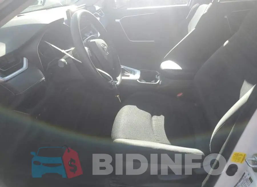 2T3F1RFV8KW080175 Photo# 7