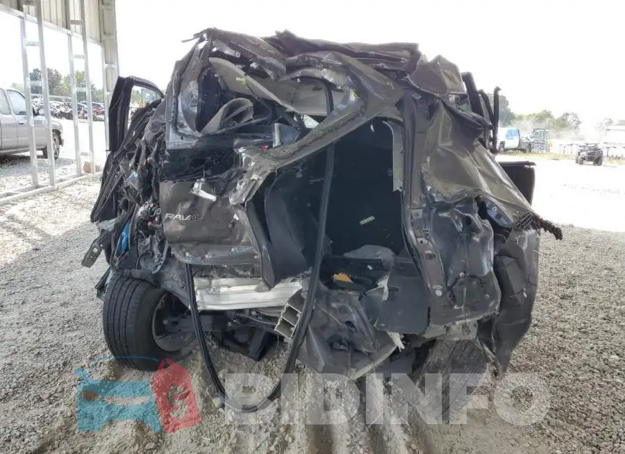 2T3P1RFV3RC422776 Photo# 6