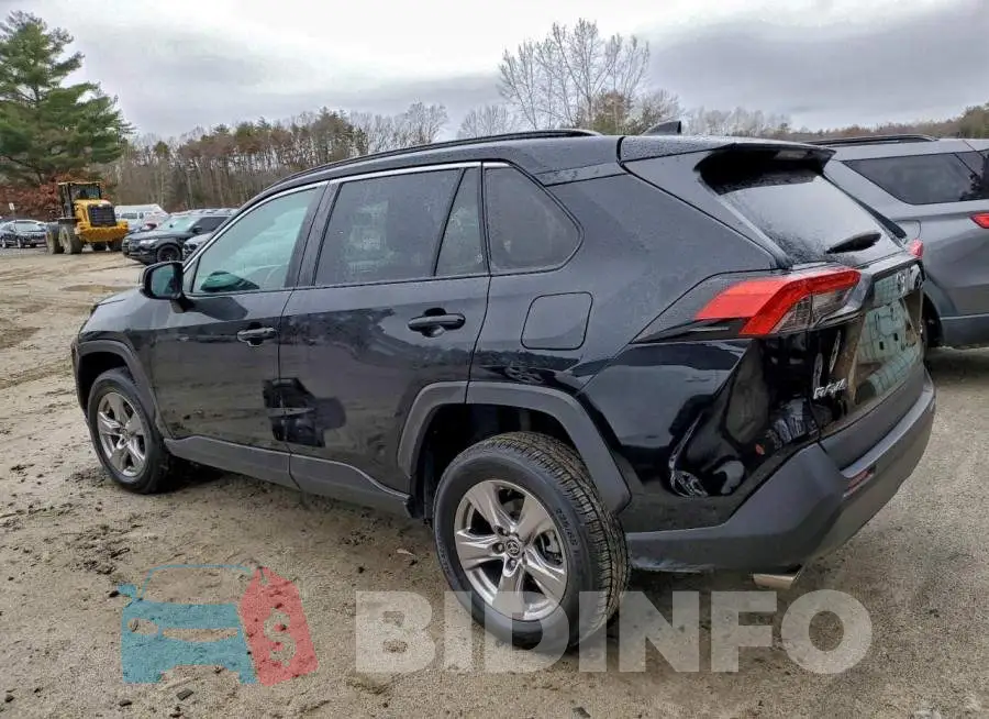 2T3W1RFV4PW272412 Photo# 2