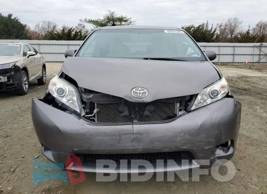 5TDKK3DC2GS732484 Photo# 5