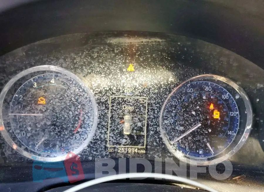 5YFBURHEXJP852543 Photo# 9