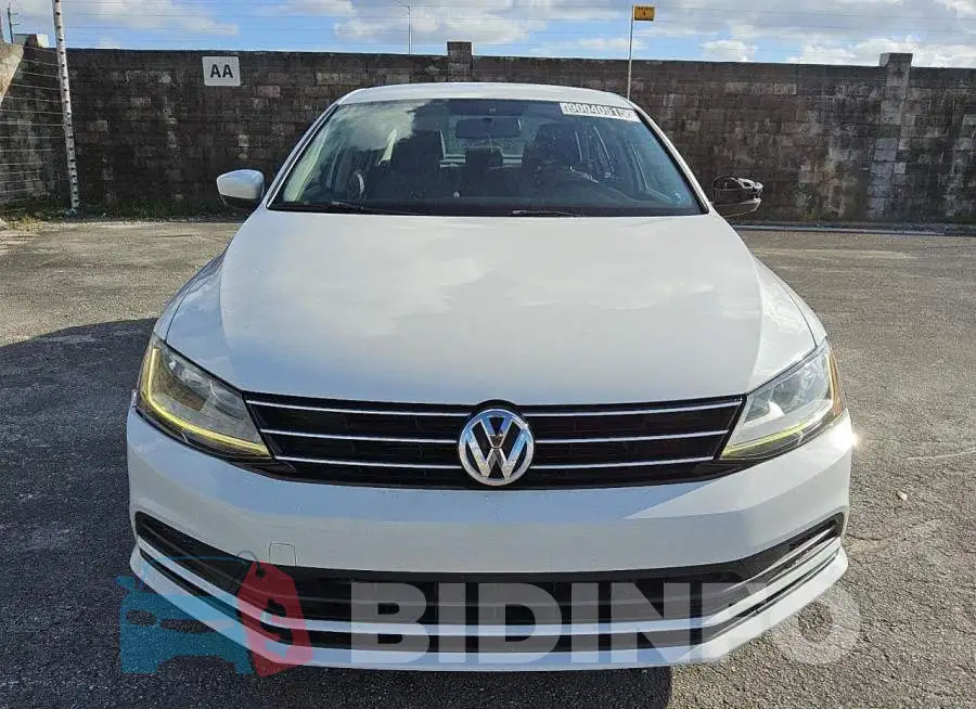 3VW2B7AJ0HM290121 Photo# 5