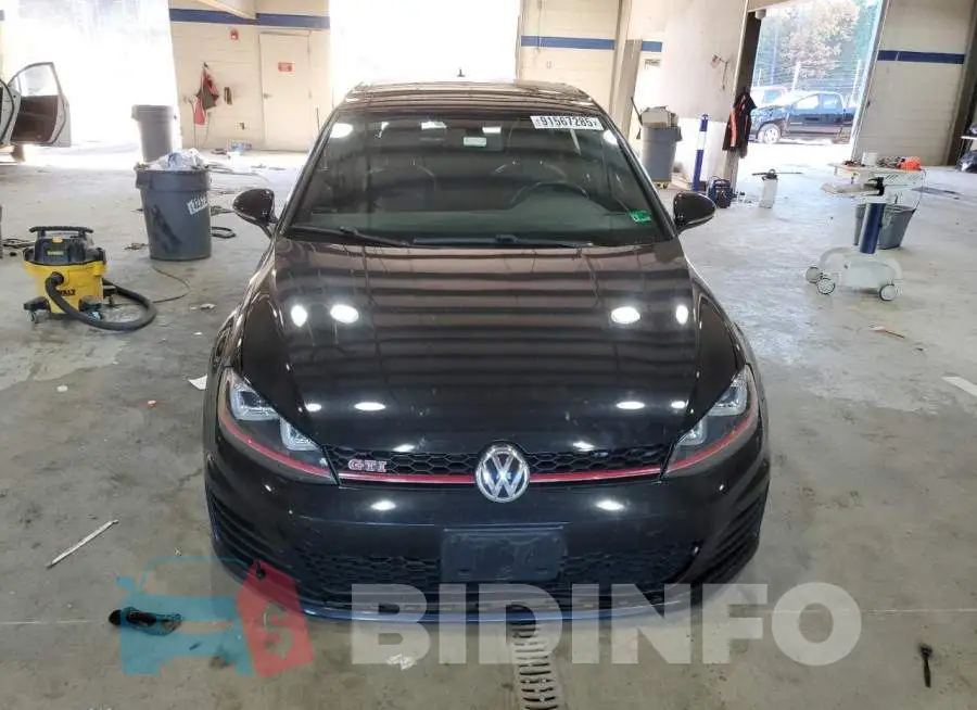 3VW447AU3HM071361 Photo# 5