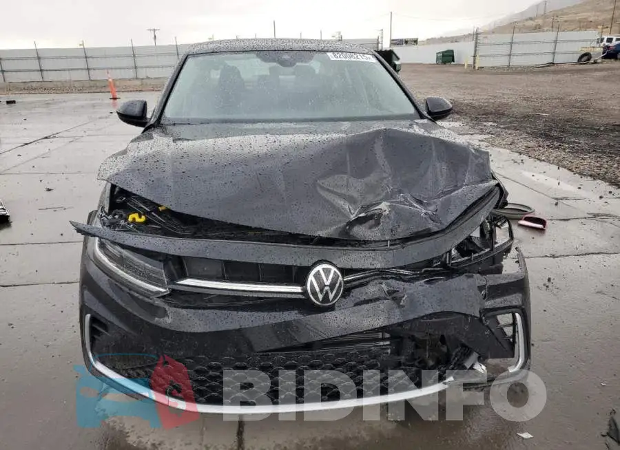 3VW5X7BU5SM051520 Photo# 5
