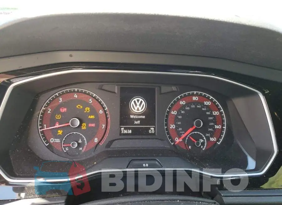 3VWCB7BU8KM249014 Photo# 9