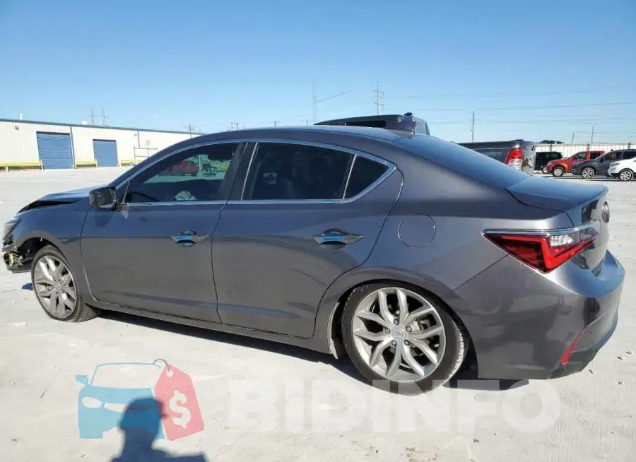 19UDE2F33MA005128 Photo# 2