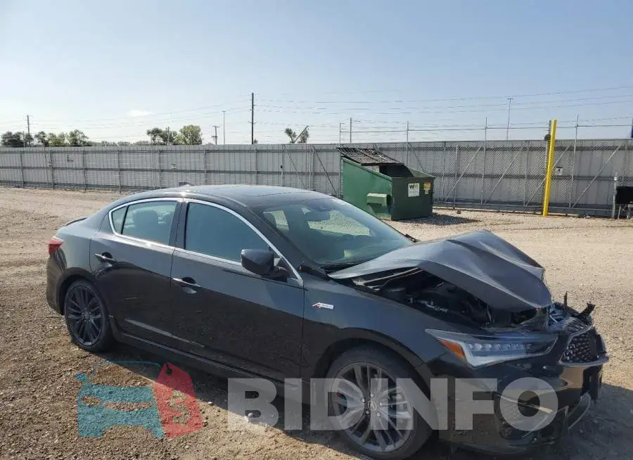 19UDE2F87LA006812 Photo# 4