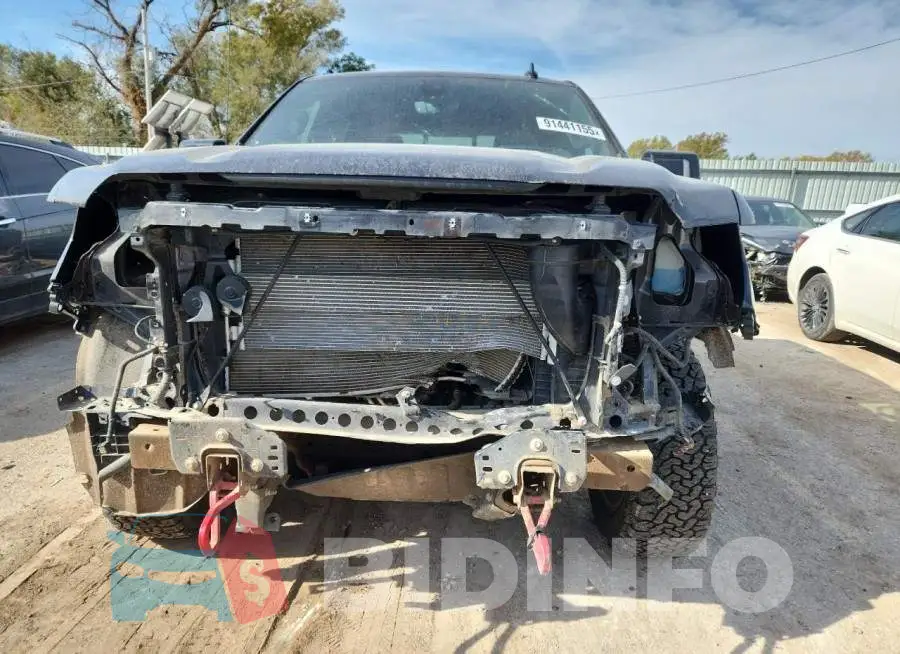 1GTP9EEL6LZ313509 Photo# 5
