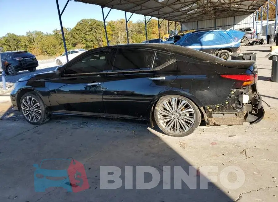 1N4BL4EV3PN321142 Photo# 3