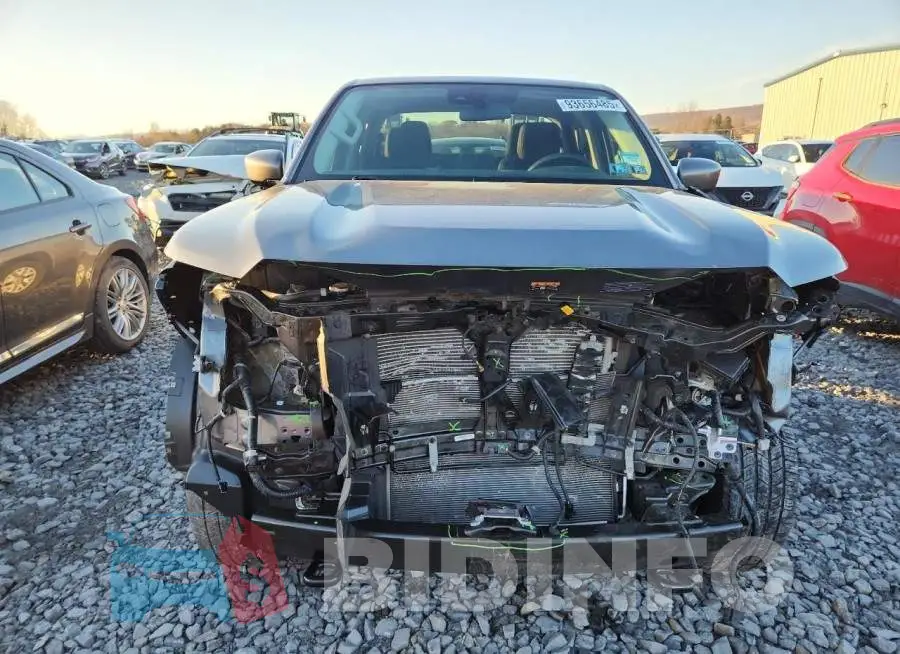 1N6ED1EK9PN657786 Photo# 5