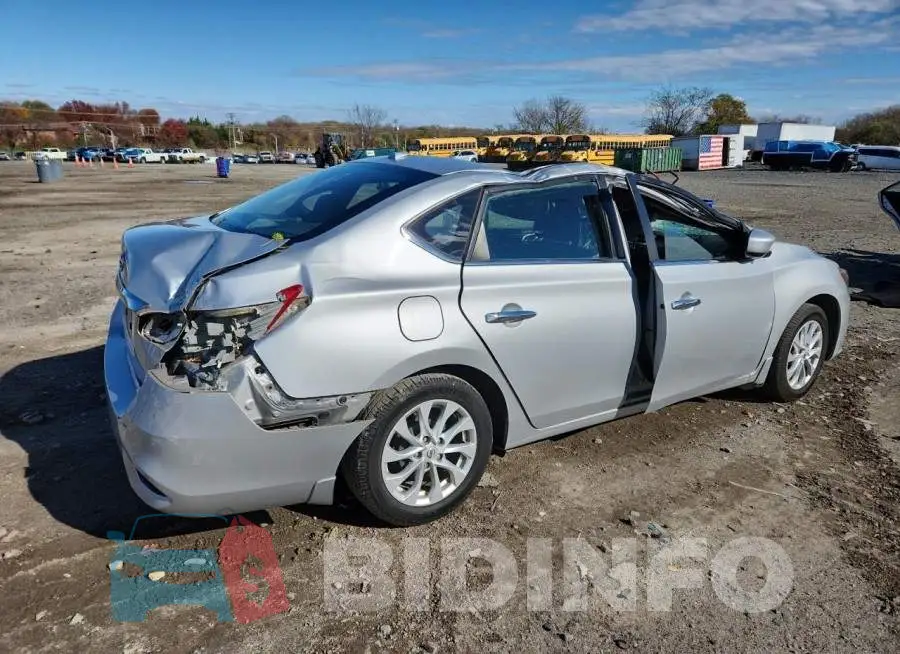3N1AB7AP5JY204242 Photo# 3