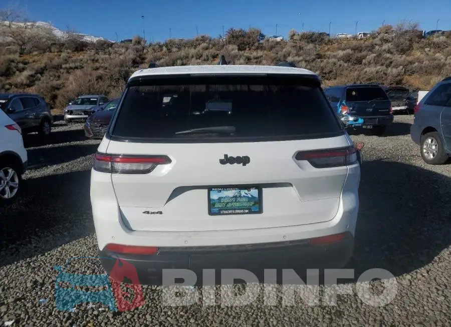 1C4RJKAG2P8828784 Photo# 6