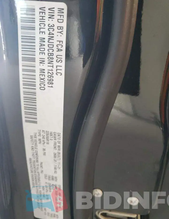 3C4NJDCB8NT126981 Photo# 13