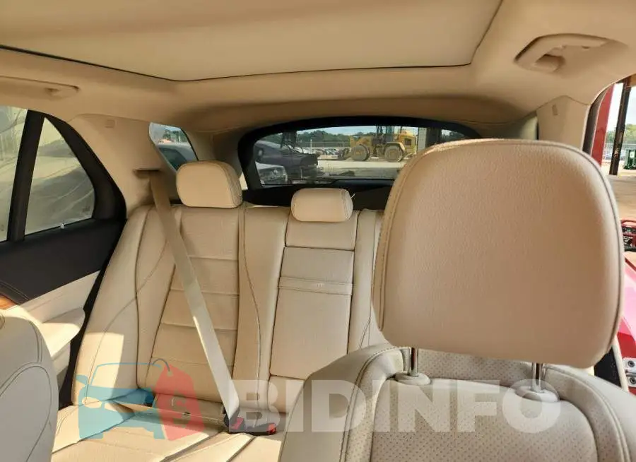 4JGFB5KB1MA527010 Photo# 10