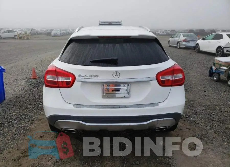 WDCTG4EB8LJ656417 Photo# 6