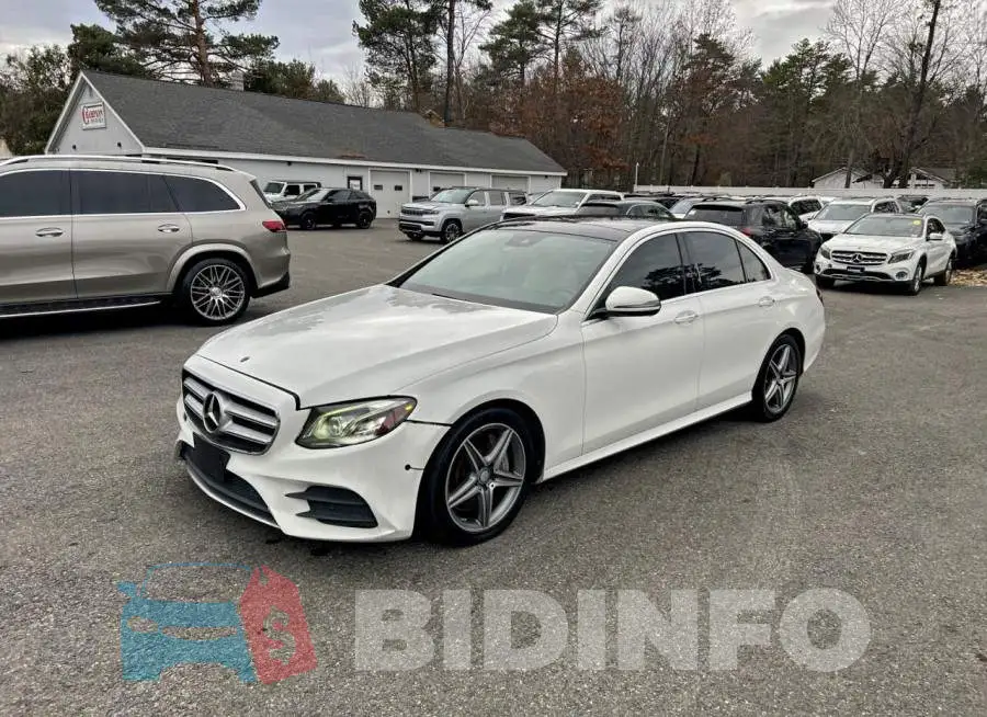 WDDZF4JB4HA196520 Photo# 2