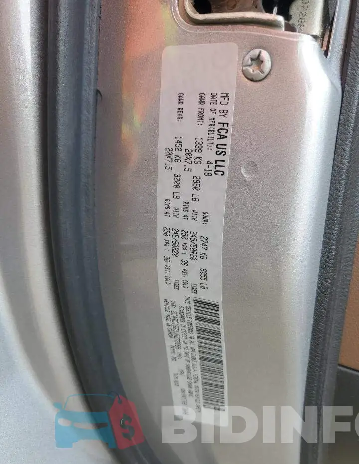 2C4RC1GG3JR272668 Photo# 13