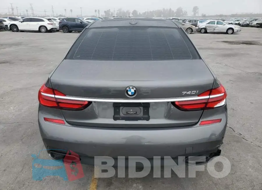 WBA7E2C54HG740072 Photo# 6