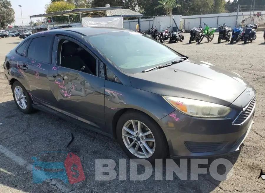 1FADP3F23GL322136 Photo# 4