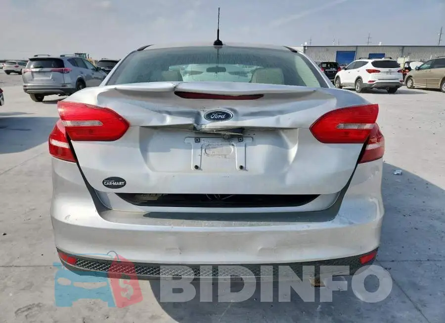 1FADP3F29GL202860 Photo# 6